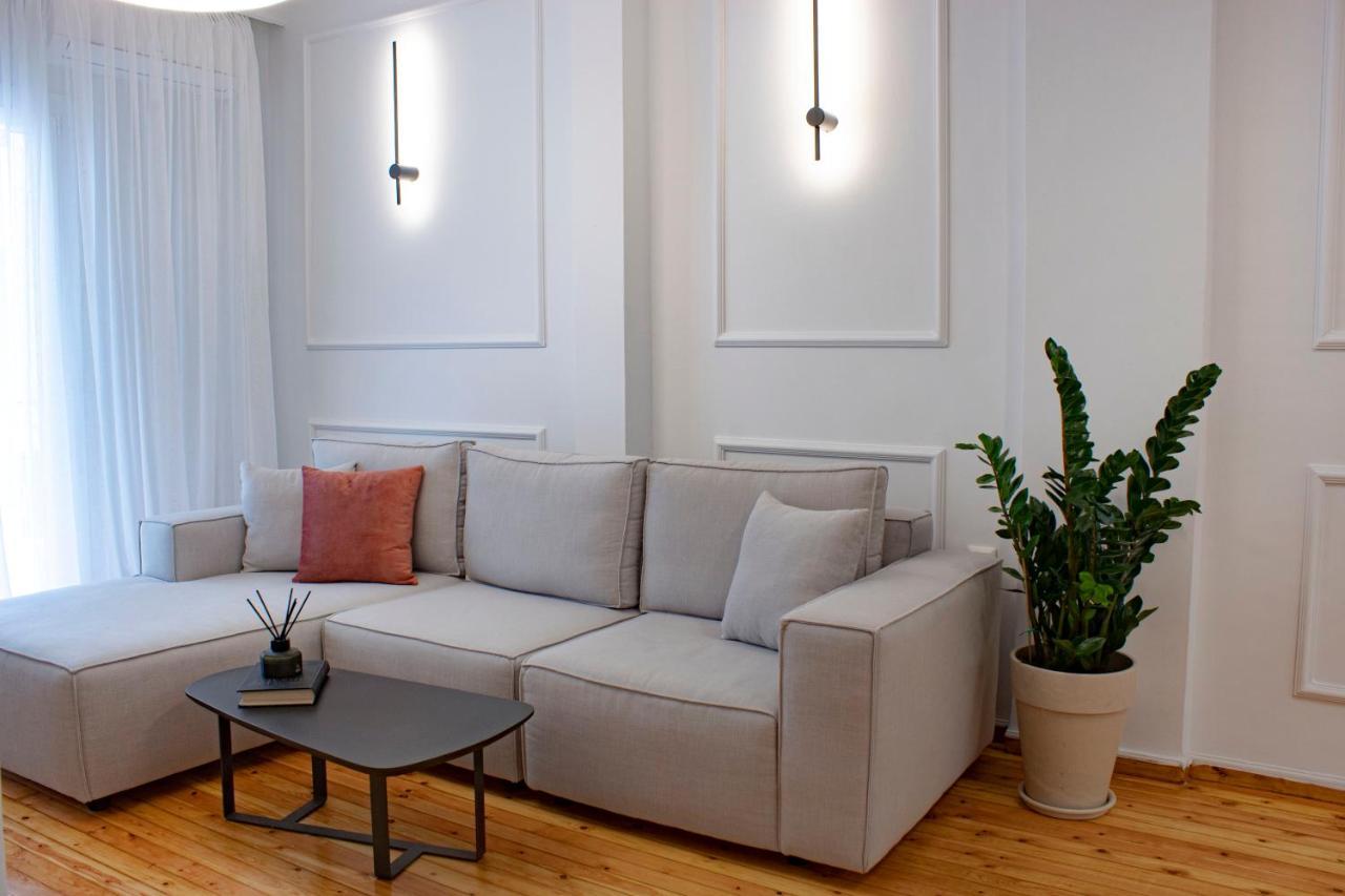 Stylish Modern Classic Apartment Szaloniki Kültér fotó