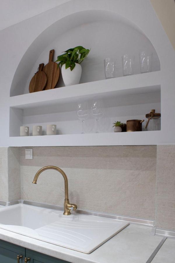 Stylish Modern Classic Apartment Szaloniki Kültér fotó